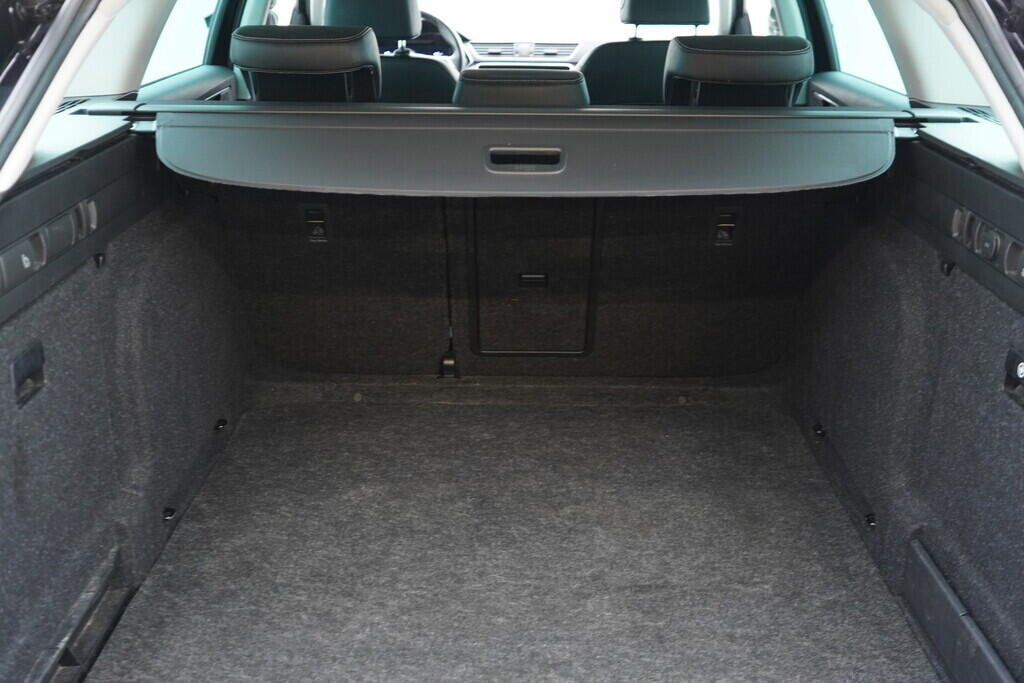 OV190V09465_40.webp_SUPERB Style 1.5 TSI 110 kW automat