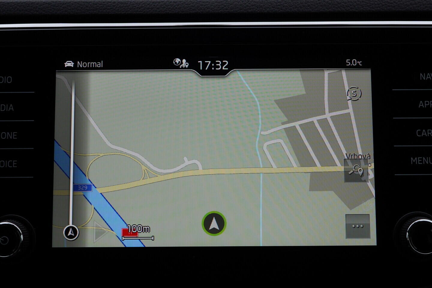 OV190V09469_34.webp_SUPERB Style 2.0 TDI 147 kW automat, DPH