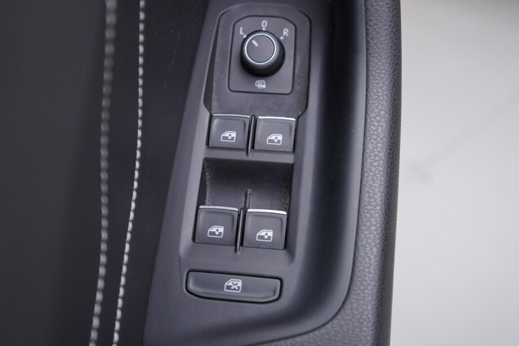 OV190V09475_20.webp_PASSAT Elegance 2.0 TDI 110 kW automat