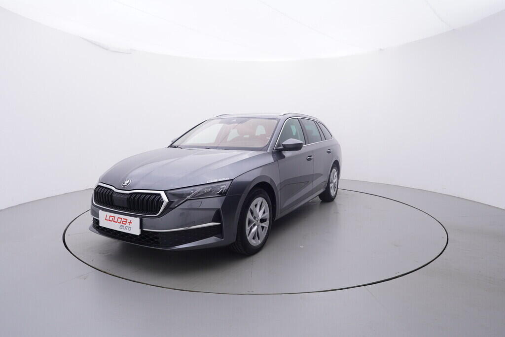 OV190V09476_10.webp_OCTAVIA Top Selection 1.5 TSI 110 kW manuál, DPH