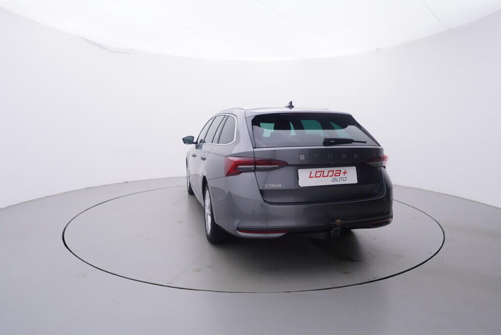 OV190V09476_13.webp_OCTAVIA Top Selection 1.5 TSI 110 kW manuál, DPH