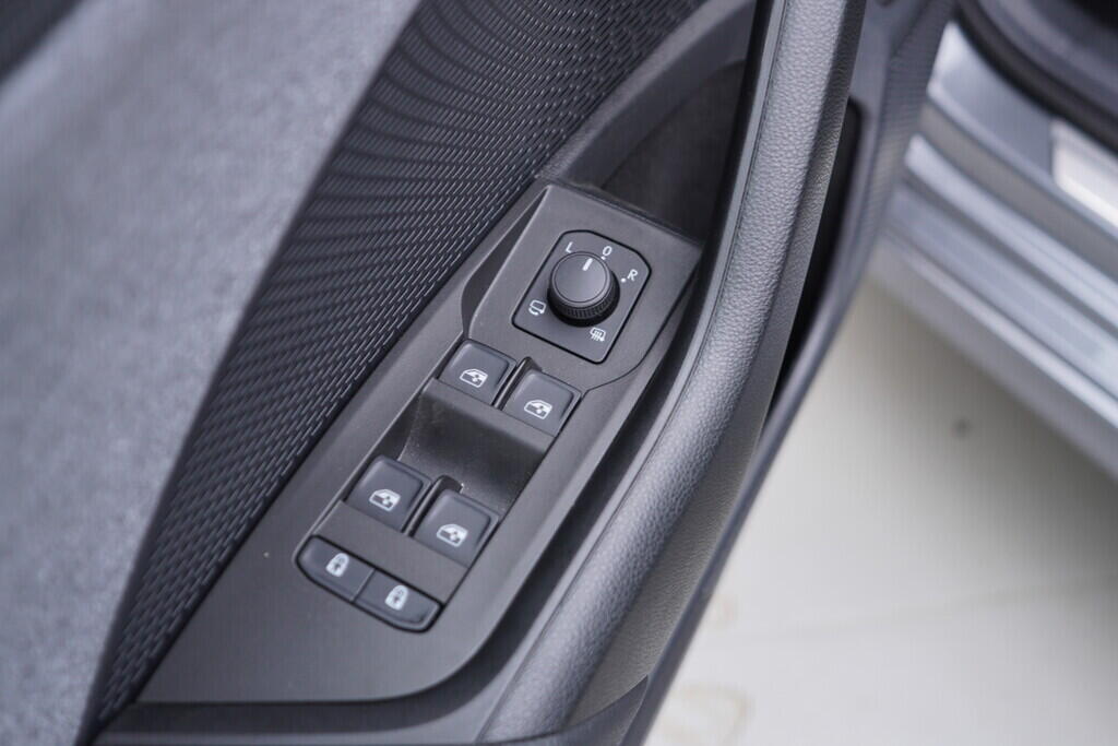 OV190V09476_20.webp_OCTAVIA Top Selection 1.5 TSI 110 kW manuál, DPH