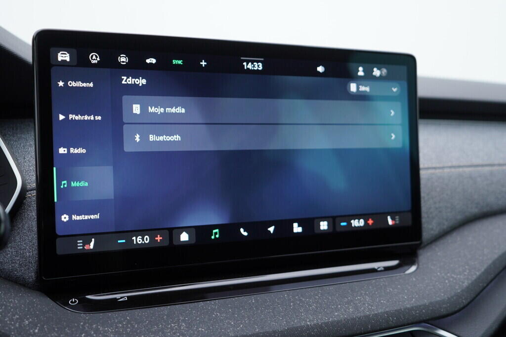 OV190V09476_30.webp_OCTAVIA Top Selection 1.5 TSI 110 kW manuál, DPH