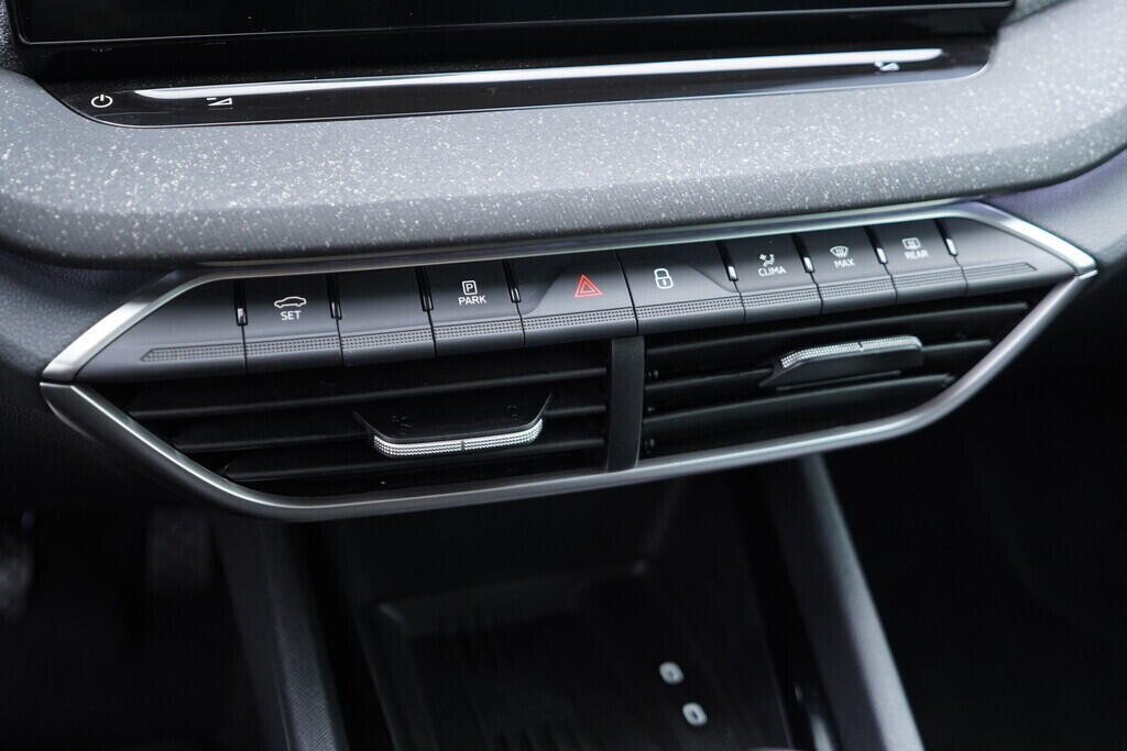 OV190V09476_33.webp_OCTAVIA Top Selection 1.5 TSI 110 kW manuál, DPH