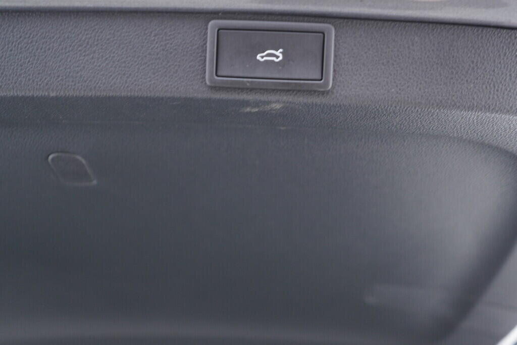 OV190V09476_38.webp_OCTAVIA Top Selection 1.5 TSI 110 kW manuál, DPH