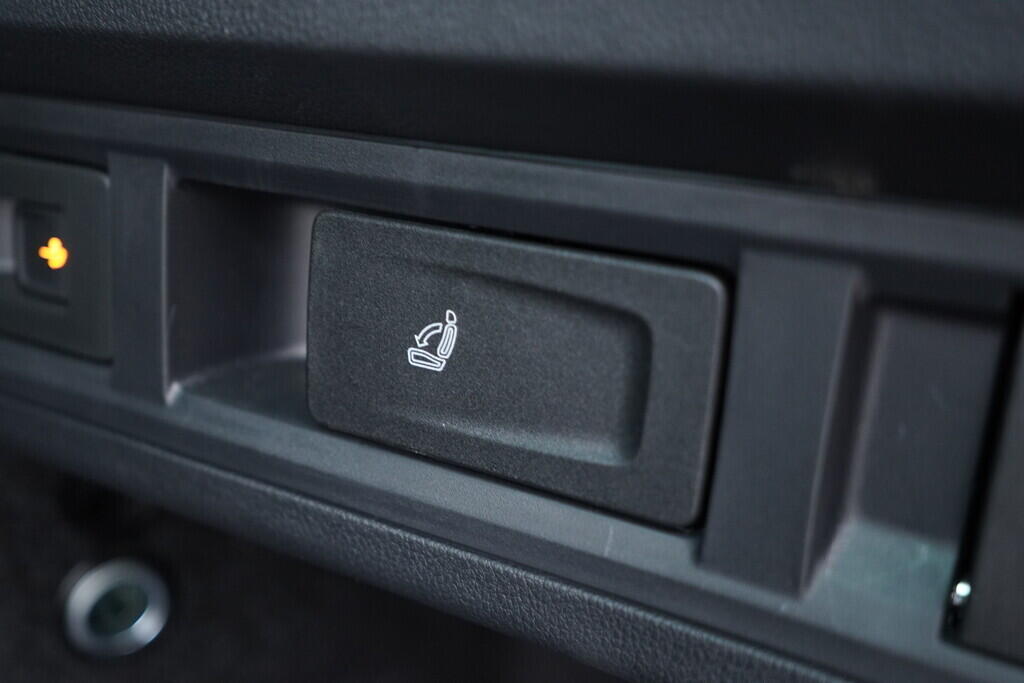 OV190V09476_40.webp_OCTAVIA Top Selection 1.5 TSI 110 kW manuál, DPH