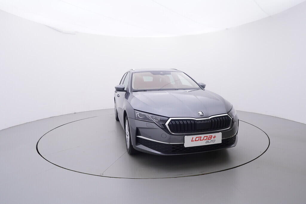 OV190V09477_17.webp_OCTAVIA Top Selection 1.5 TSI 110 kW manuál, DPH