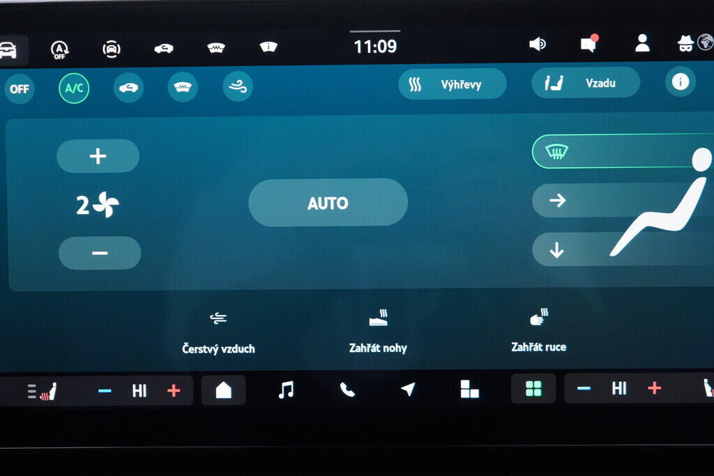 OV190V09477_31.webp_OCTAVIA Top Selection 1.5 TSI 110 kW manuál, DPH