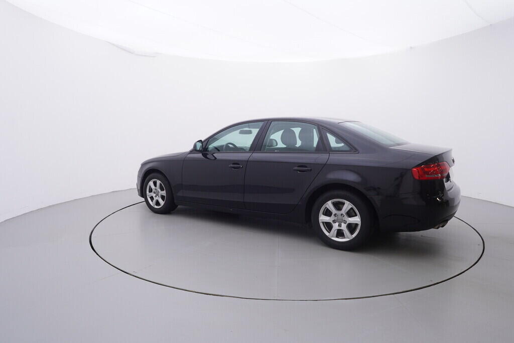 OV190V09481_12.webp_A4  2.0 TDI 105 kW manuál