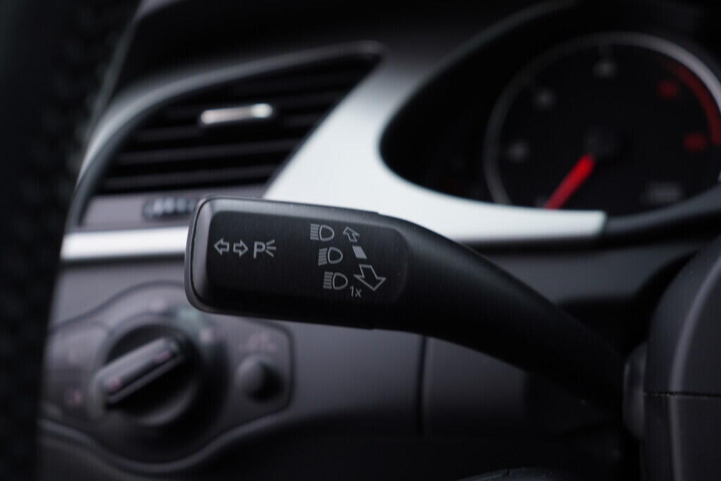 OV190V09481_23.webp_A4  2.0 TDI 105 kW manuál