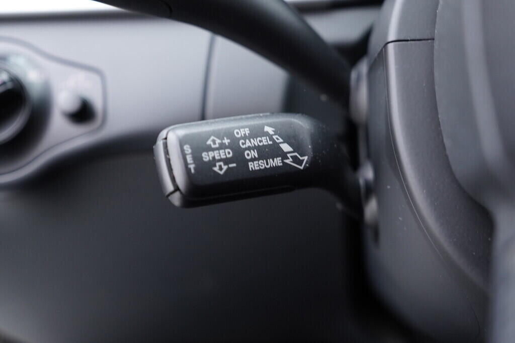 OV190V09481_24.webp_A4  2.0 TDI 105 kW manuál