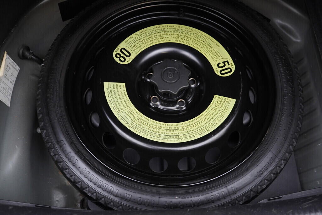 OV190V09481_35.webp_A4  2.0 TDI 105 kW manuál