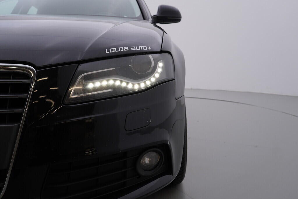 OV190V09481_37.webp_A4  2.0 TDI 105 kW manuál