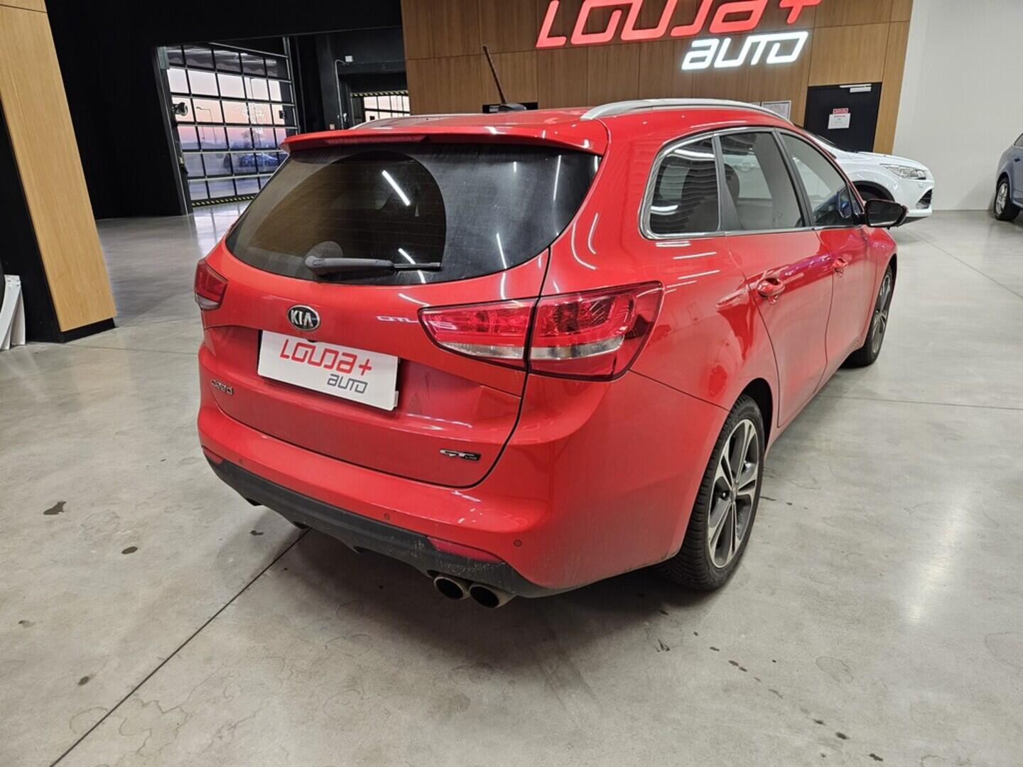 OV190V09482_11.webp_CEED Gt line  1.0 T-GDi 88 kW manuál