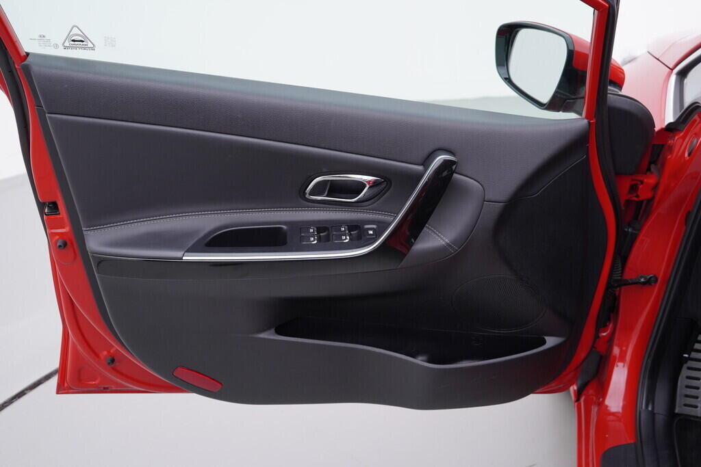 OV190V09482_19.webp_CEED Gt line  1.0 T-GDi 88 kW manuál