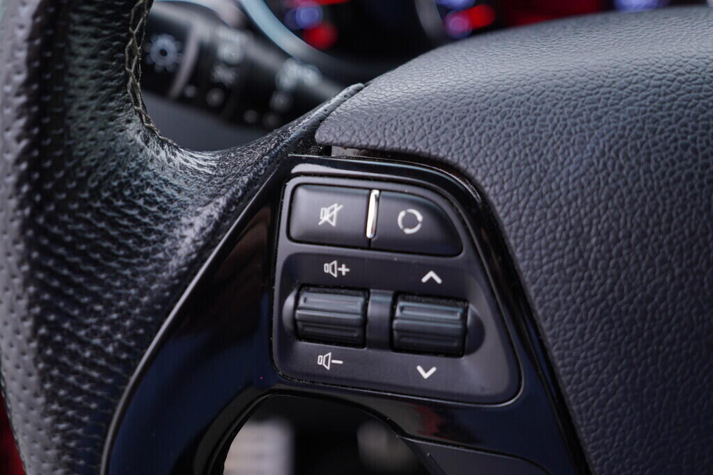 OV190V09482_25.webp_CEED Gt line  1.0 T-GDi 88 kW manuál