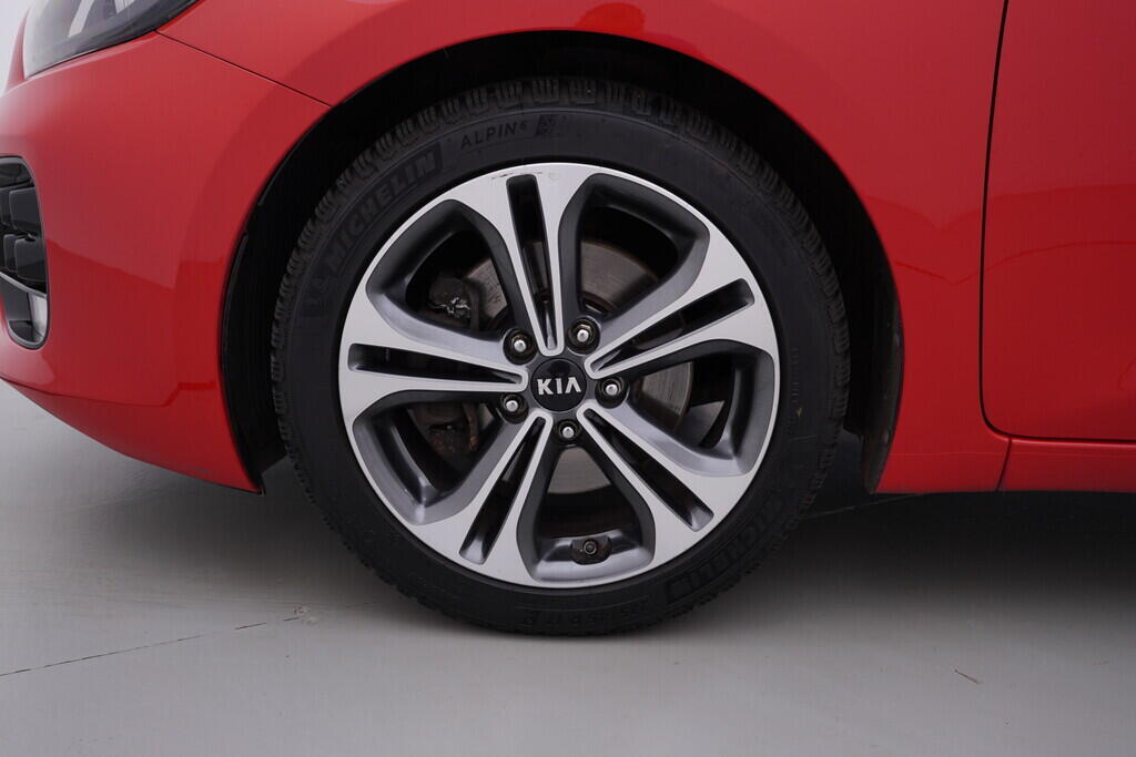 OV190V09482_43.webp_CEED Gt line  1.0 T-GDi 88 kW manuál