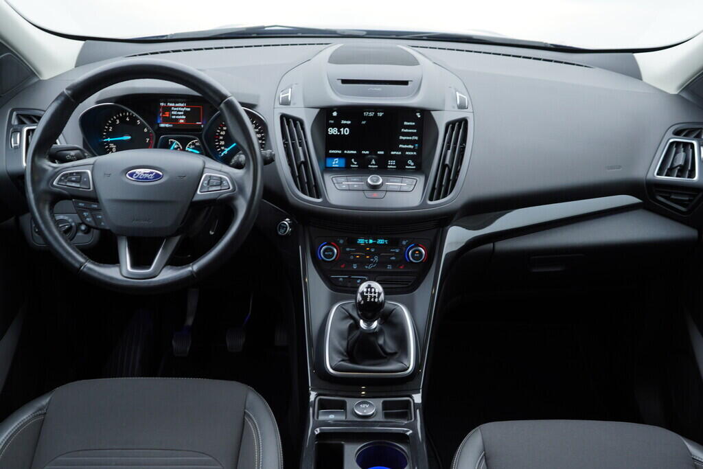 OV190V09483_25.webp_KUGA Titanium 1.5  110 kW manuál