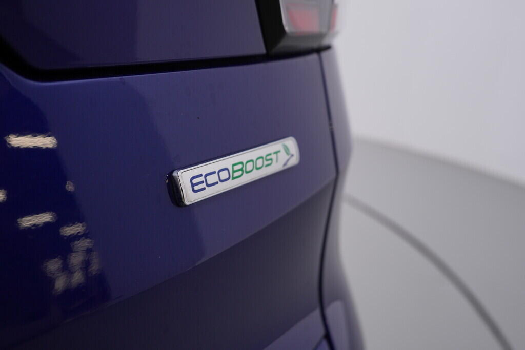 OV190V09483_38.webp_KUGA Titanium 1.5  110 kW manuál