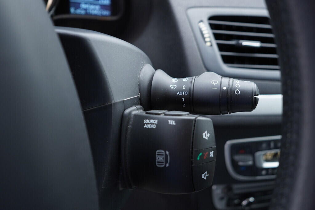 OV190V09484_24.webp_MÉGANE  1.5 Dci 81 kW automat