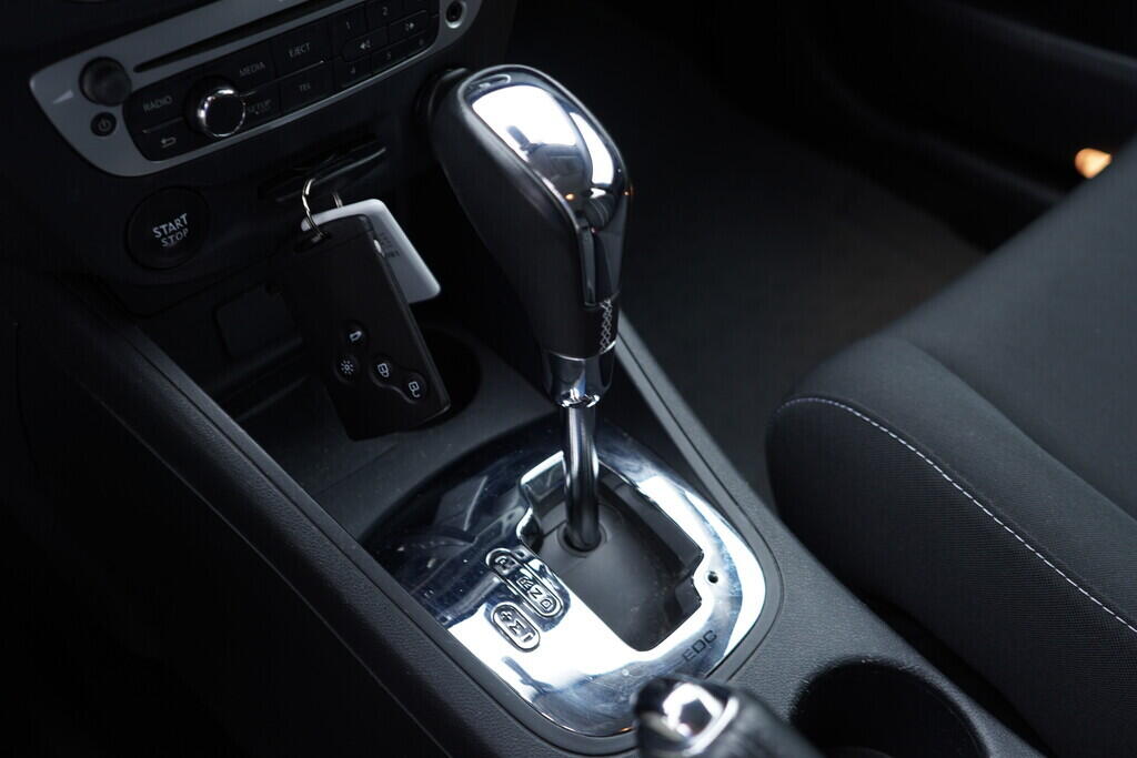 OV190V09484_34.webp_MÉGANE  1.5 Dci 81 kW automat