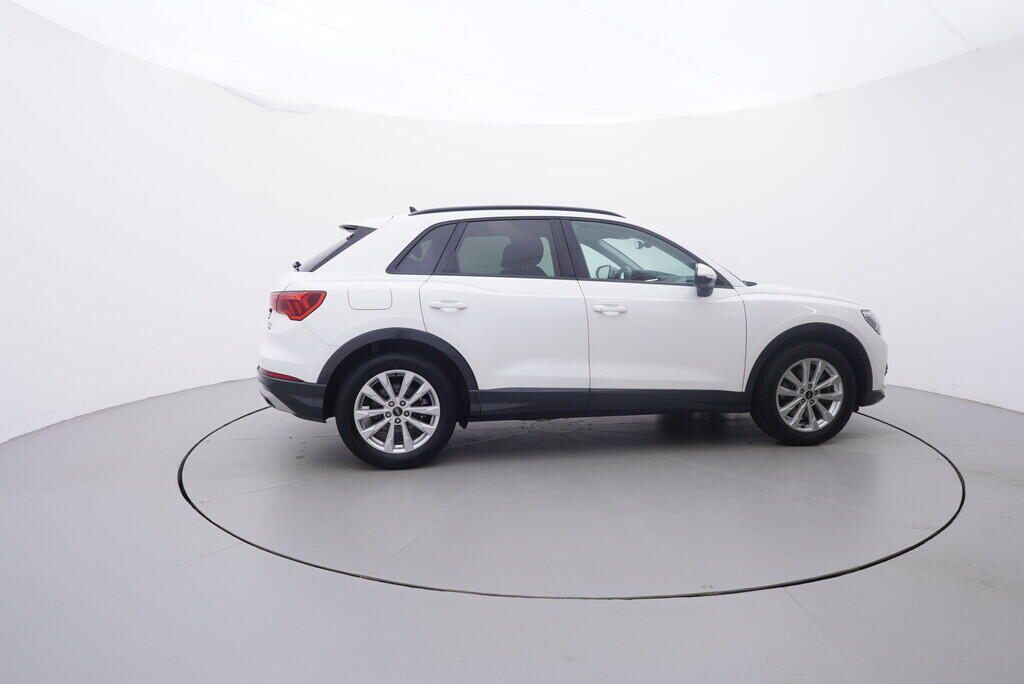 OV190V09485_15.webp_Q3 Advanced 2.0 TSI 140 kW automat, DPH