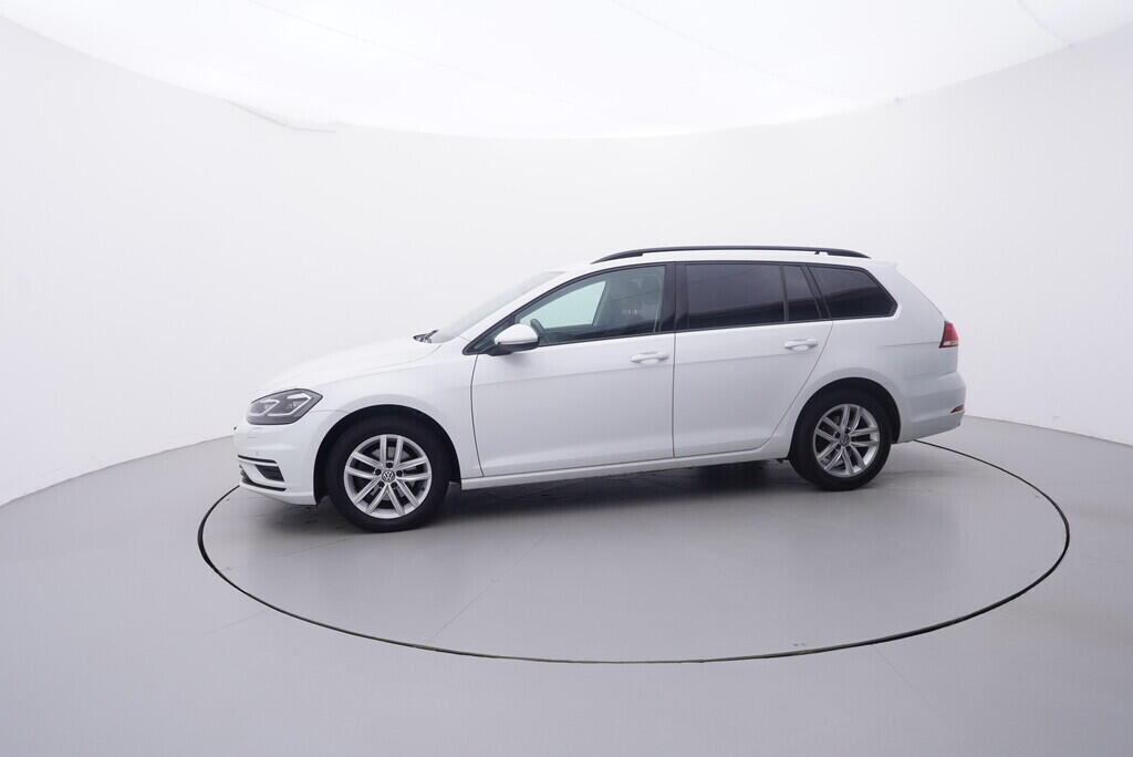 OV190V09486_11.webp_GOLF Comfortline 2.0 TDI 110 kW automat