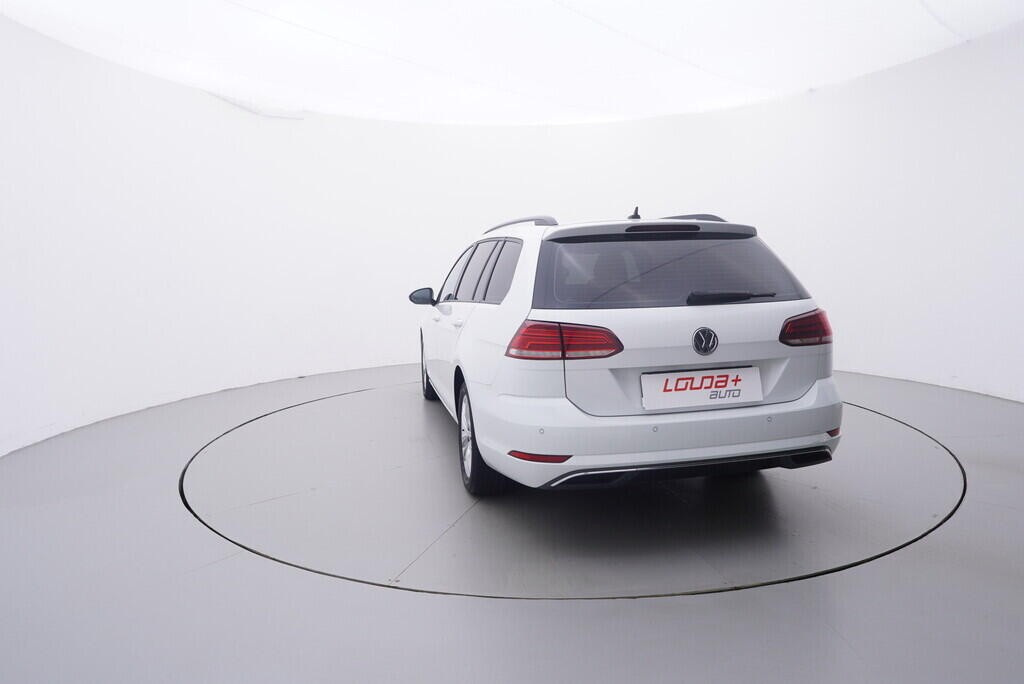 OV190V09486_13.webp_GOLF Comfortline 2.0 TDI 110 kW automat