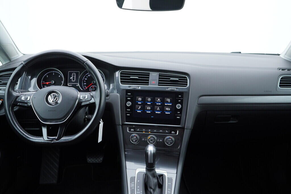 OV190V09486_26.webp_GOLF Comfortline 2.0 TDI 110 kW automat