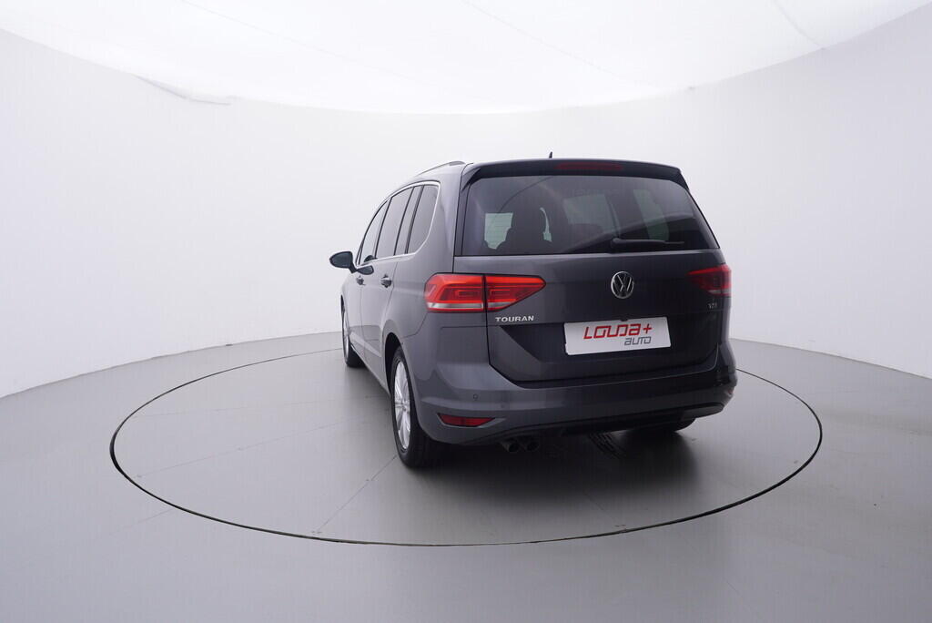 OV190V09487_13.webp_TOURAN Highline 1.4 TSI 110 kW automat