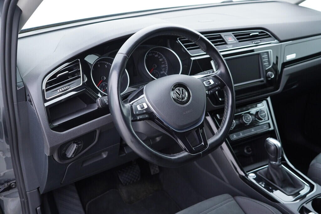 OV190V09487_22.webp_TOURAN Highline 1.4 TSI 110 kW automat