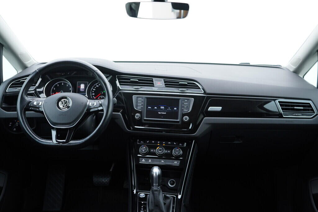 OV190V09487_26.webp_TOURAN Highline 1.4 TSI 110 kW automat