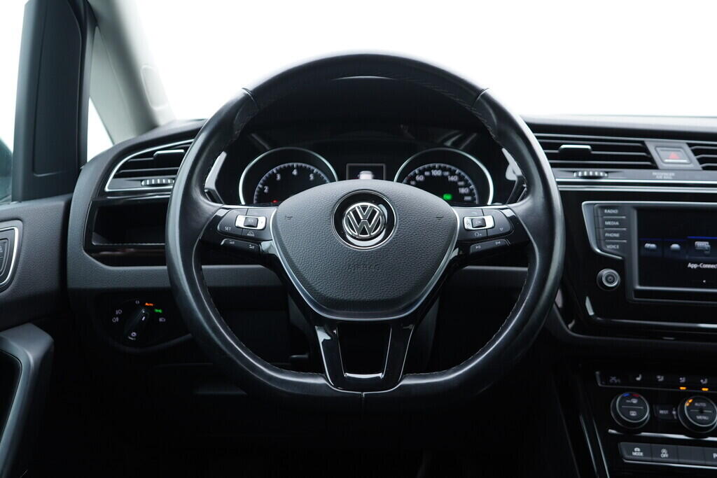 OV190V09487_27.webp_TOURAN Highline 1.4 TSI 110 kW automat