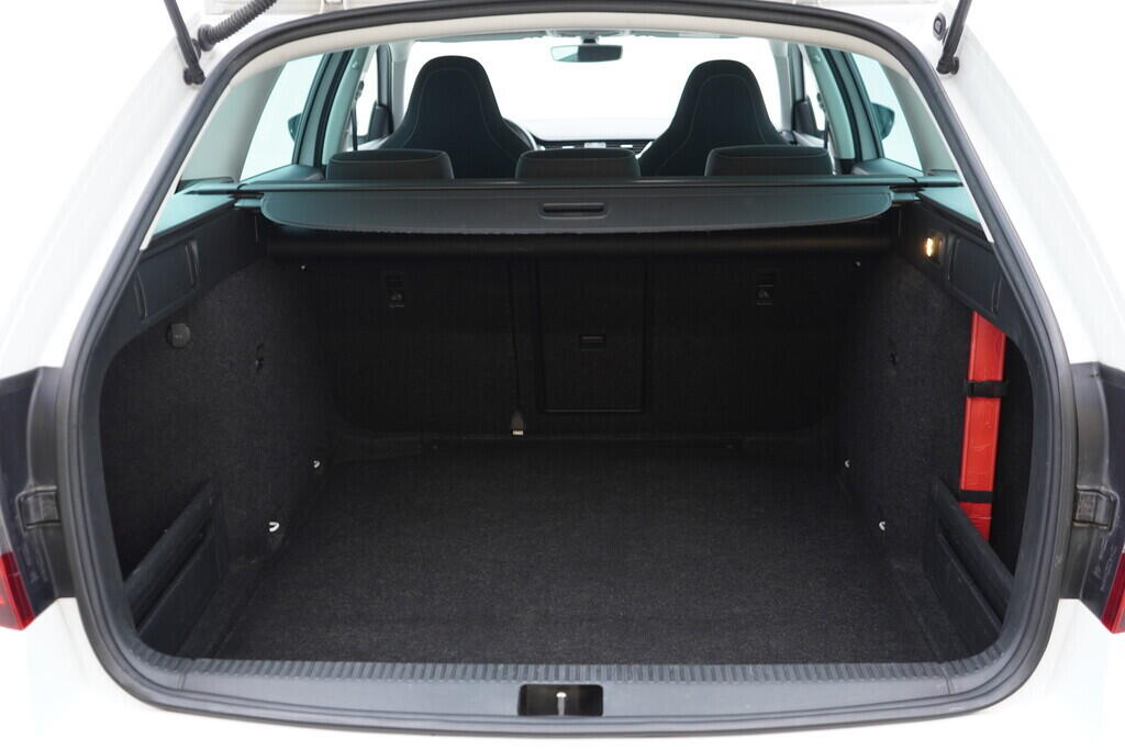 OV190V09488_40.webp_OCTAVIA Style 2.0 TDI 110 kW automat