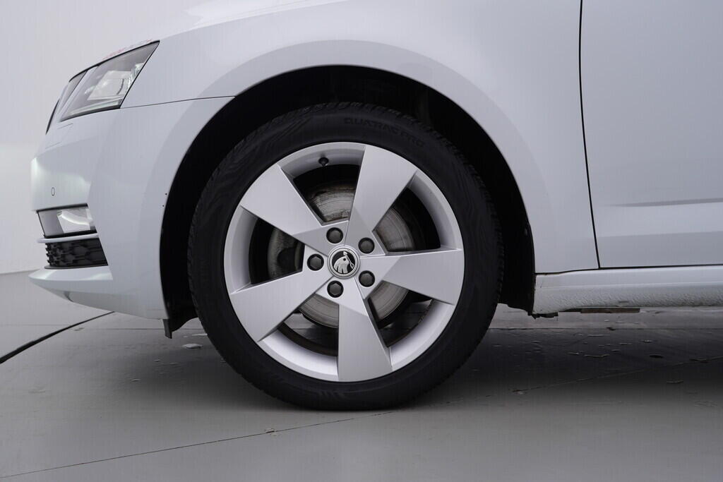 OV190V09488_41.webp_OCTAVIA Style 2.0 TDI 110 kW automat