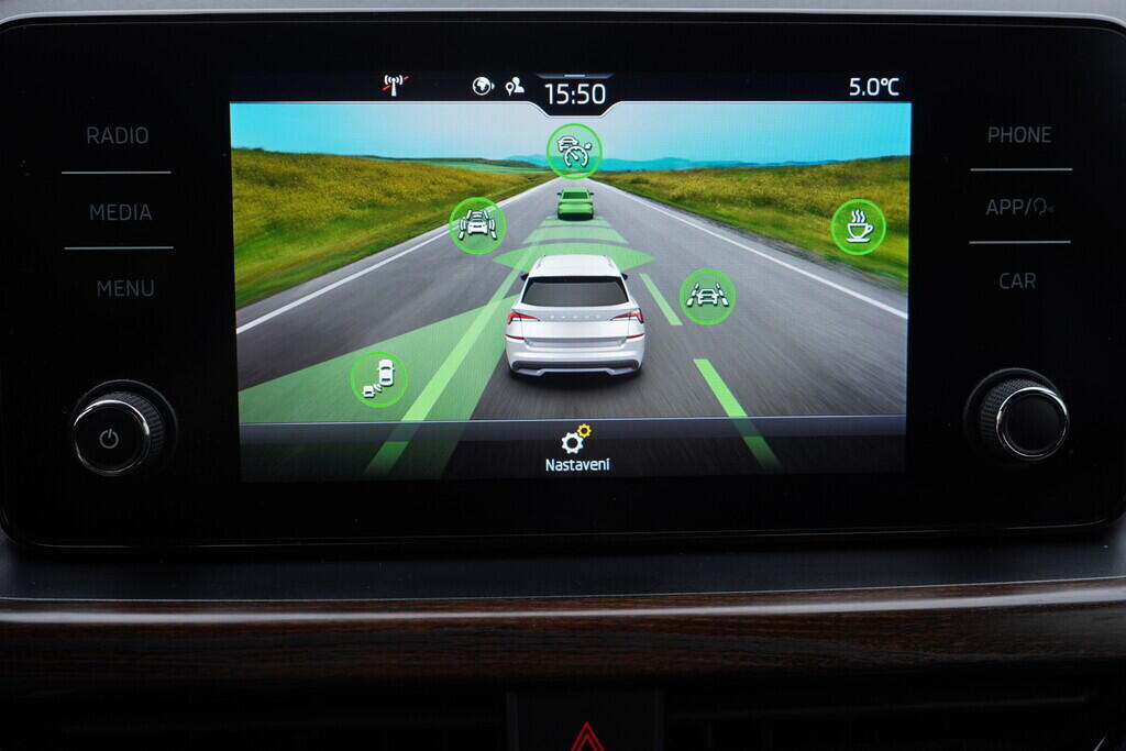 OV190V09489_32.webp_KAMIQ ScoutLine 1.0 TSI 110 kW automat