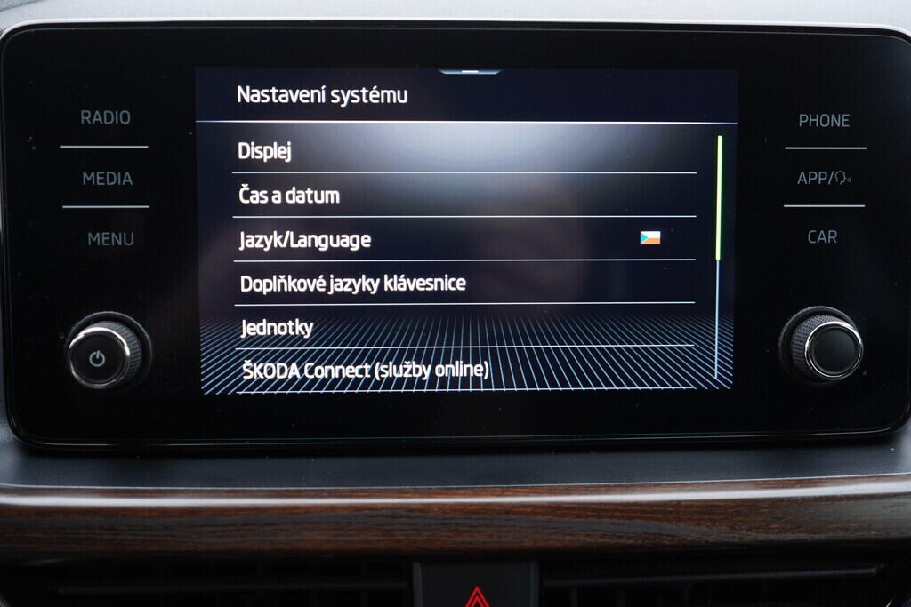 OV190V09489_36.webp_KAMIQ ScoutLine 1.0 TSI 110 kW automat