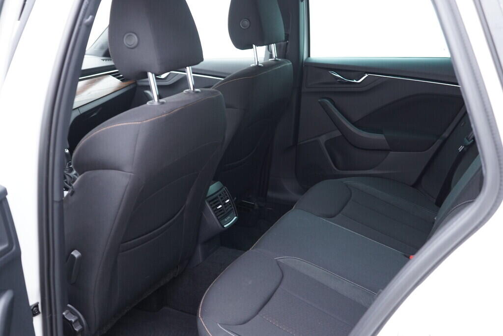 OV190V09489_39.webp_KAMIQ ScoutLine 1.0 TSI 110 kW automat