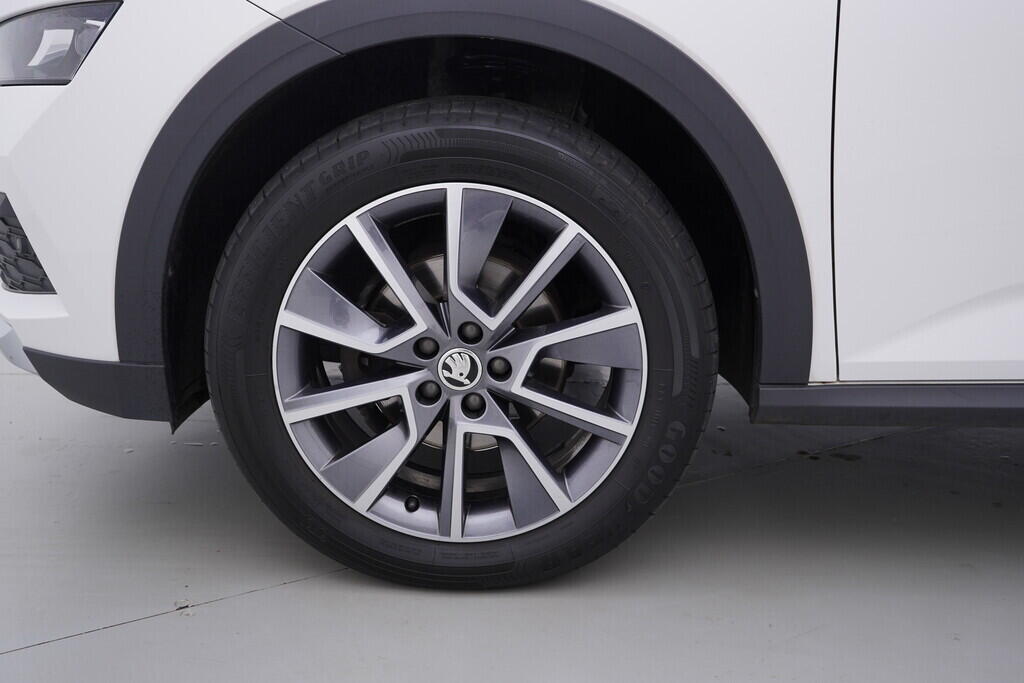 OV190V09489_46.webp_KAMIQ ScoutLine 1.0 TSI 110 kW automat