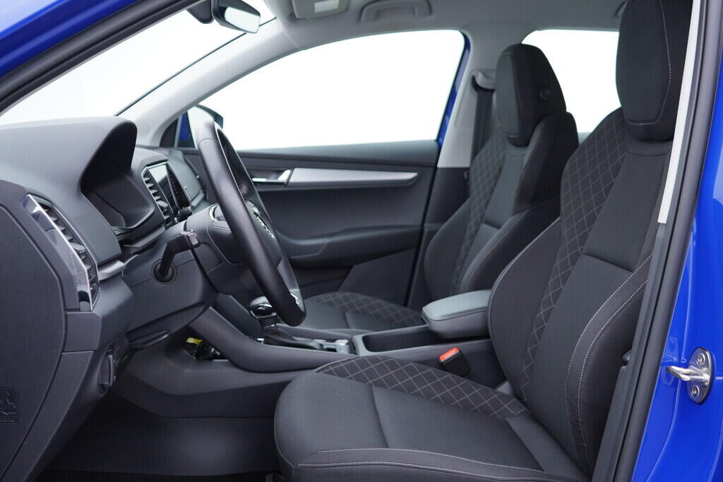 OV190V09491_22.webp_KAROQ Ambition 2.0 TDI 110 kW automat, DPH