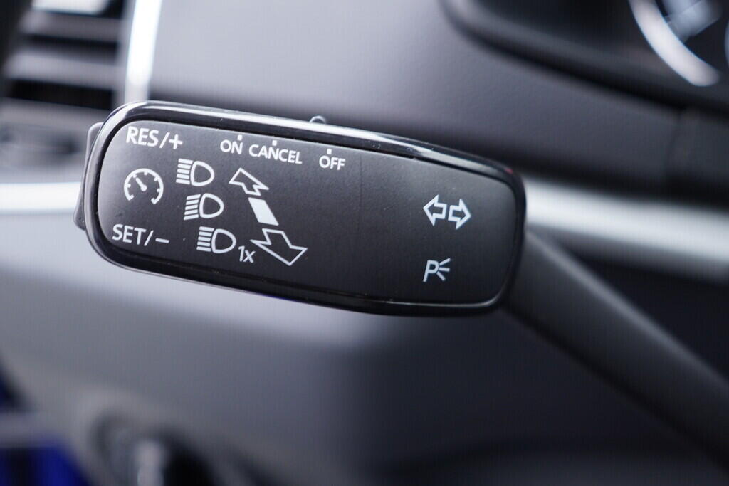 OV190V09491_23.webp_KAROQ Ambition 2.0 TDI 110 kW automat, DPH