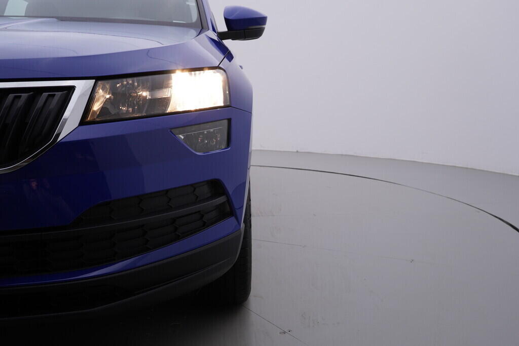 OV190V09491_41.webp_KAROQ Ambition 2.0 TDI 110 kW automat, DPH