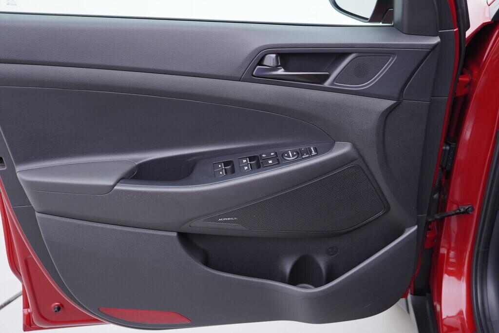 OV190V09492_19.webp_TUCSON  2.0 16V _ kW manuál