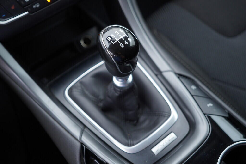 OV190V09493_37.webp_MONDEO Titanium 1.5 EcoBoost 118 kW manuál