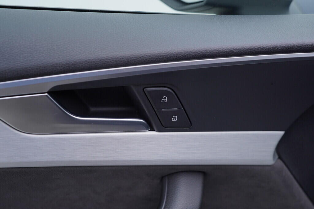 OV190V09494_21.webp_A5 SPORTBACK Sport 3.0 TDI 160 kW automat