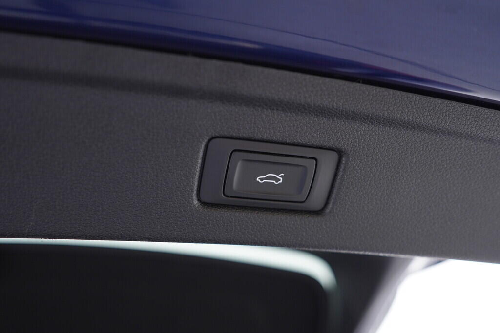 OV190V09494_54.webp_A5 SPORTBACK Sport 3.0 TDI 160 kW automat