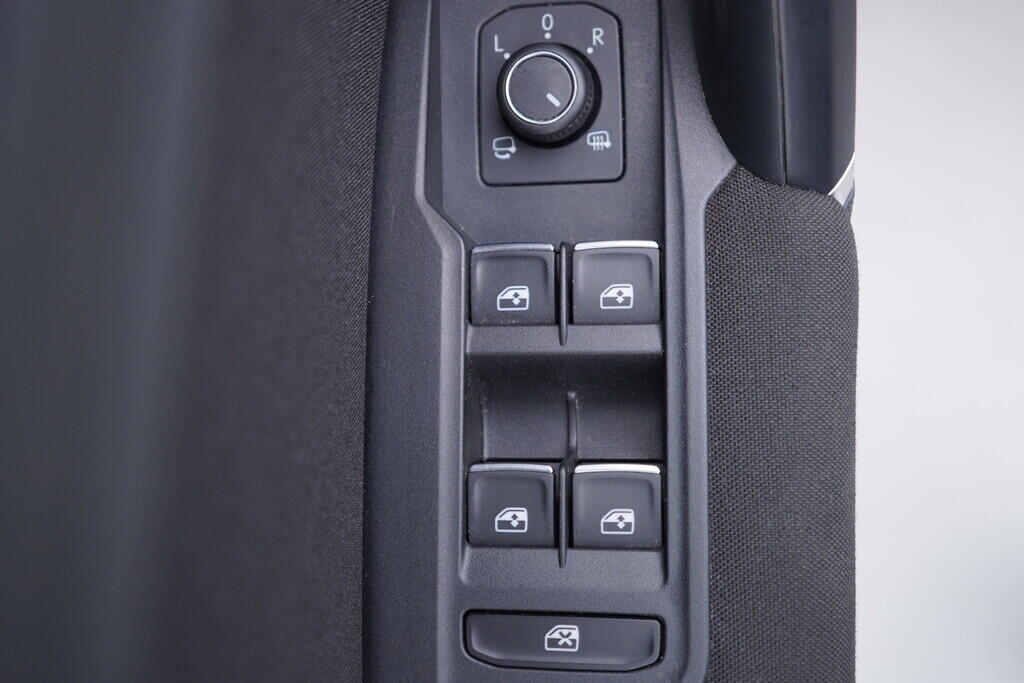 OV190V09497_20.webp_TIGUAN Comfortline 1.4 TSI 110 kW automat