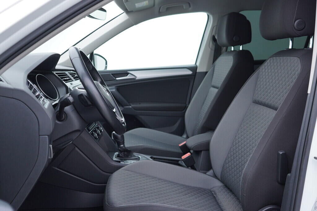 OV190V09497_23.webp_TIGUAN Comfortline 1.4 TSI 110 kW automat