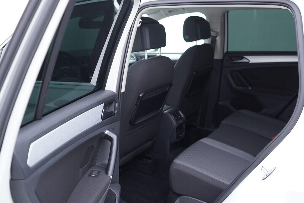 OV190V09497_36.webp_TIGUAN Comfortline 1.4 TSI 110 kW automat
