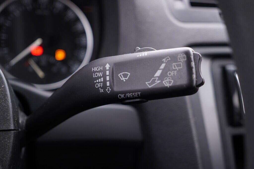 OV190V09498_24.webp_OCTAVIA Ambiente 1.6 MPI 75 kW manuál